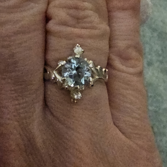 Sterling Silver Aquamarine Ring with 2 Diamond Chips - Picture 2 of 10